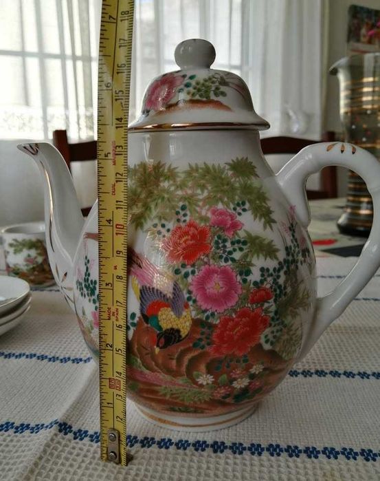 Jarra e conjunto chá porcelana antiga - feita em Macau