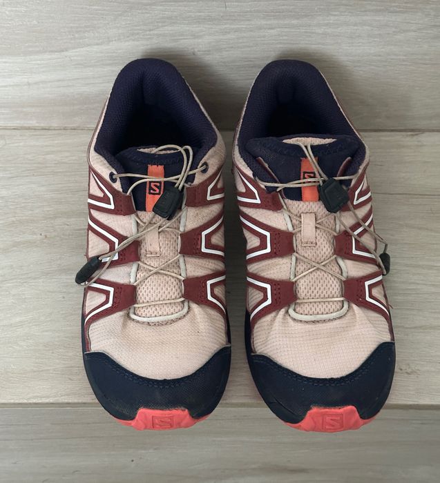 Obuwie damskie  trekingowe Salomon model M0  37