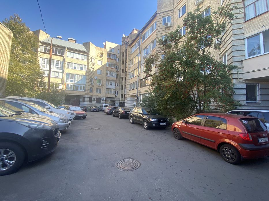 Поділ, Нижній Вал, 2 поверх