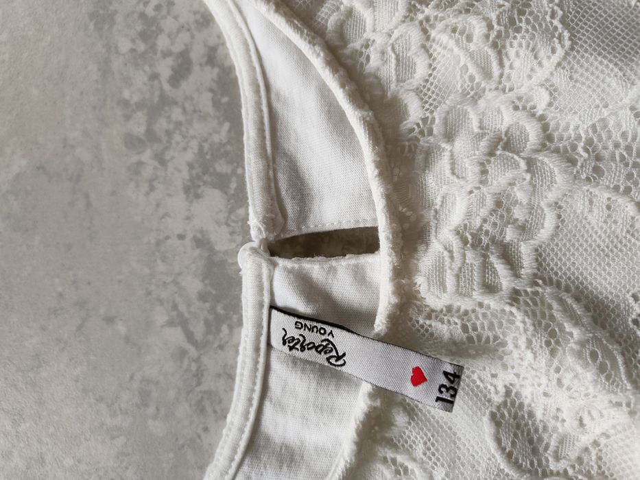 Sukienka koronkowa i elegancka bluza na komunię i inne uroczystości