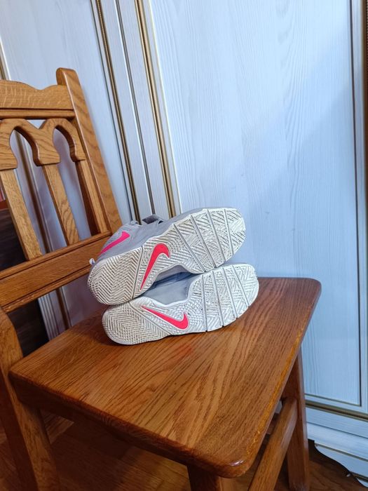 Зимові кросівки Nike Team Hustle D 8 Indonesia Оригінал