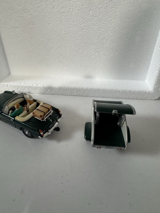 Miniatura MG da Schuco 1:43