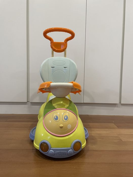 Carrinho para Brincar