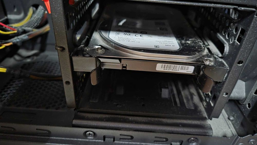 Komputer GAMINGOWY Intel Core i5-9400, 16GB-2666, RTX 2060