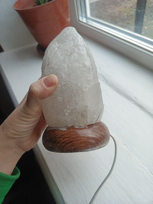 Натуральна соляная лампа