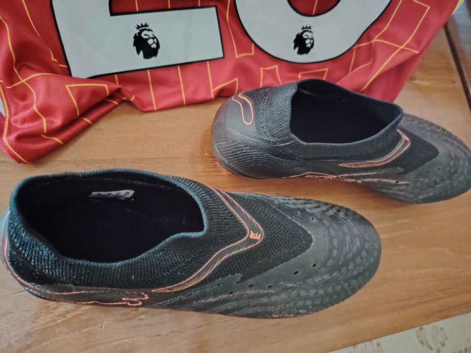 Chuteiras Puma Future 9