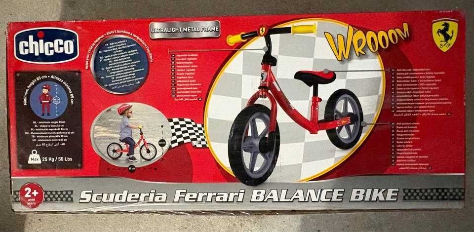 Bicicleta de equilíbrio - Chicco / Ferrari