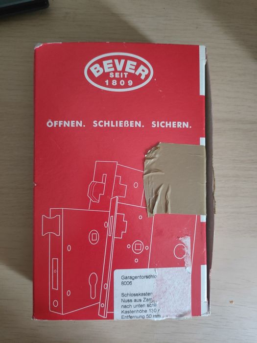 Zamek do bramy garażowej PZ 50 / 8 mm #8006