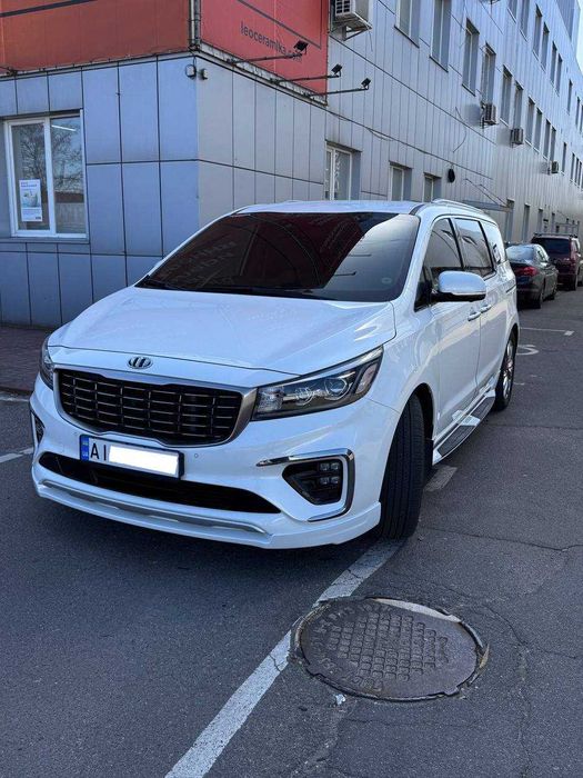 Kia Carnival   2019