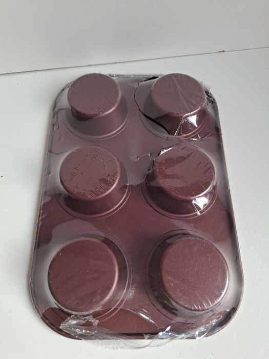 Foremka do pieczenia babeczek / muffinek na 6 sztuk