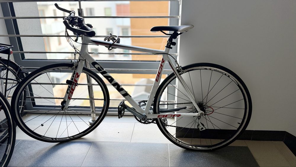 Rower Szosowy Giant SCR 2 | Lekka Rama ALU | Shimano | 28” | BARDZO DOBRY