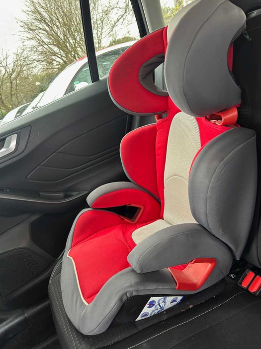 cadeira carro chicco 15 aos 36 kg