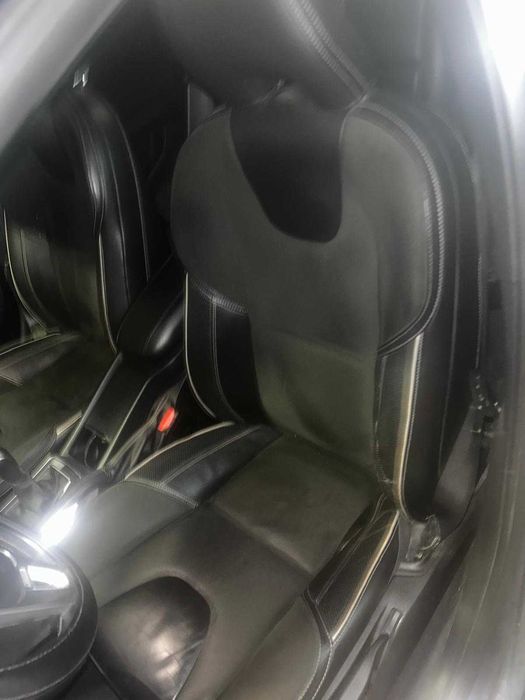 Volvo V40 R desegin