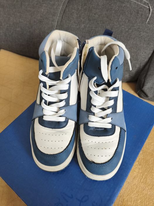 Чоботи, кросівки, кроссовки, ботинки Twisty