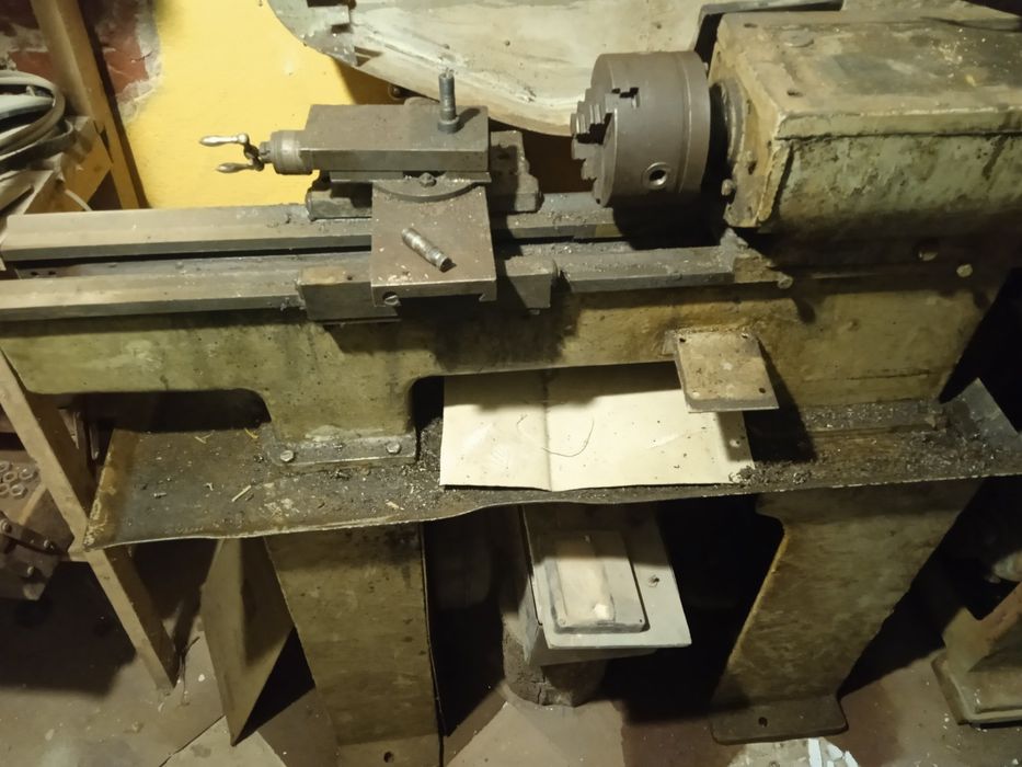 Продам станки тв 4 в гарному стані.