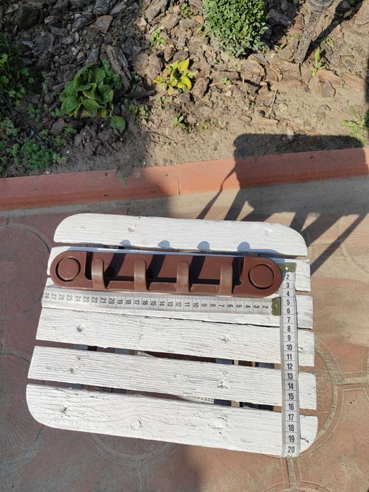 Вешалка пластмассовая, б/у