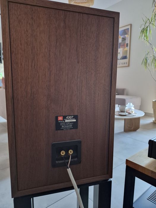 Kolumny głośnikowe JBL 4307 super stan standy !
