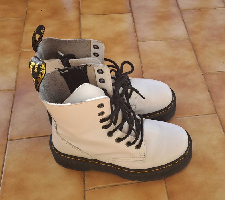 Botas Dr. Martens Brancas