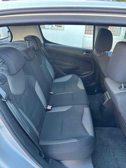 Peugeot 308 1.6 HDi 110cv