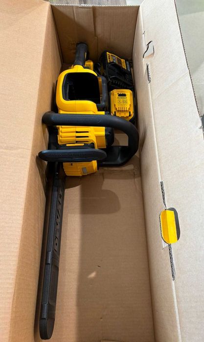DeWALT DCCS670T1 60V FLEXVOLT 16” Pilarka Akumulatorowa + Aku 2Ah