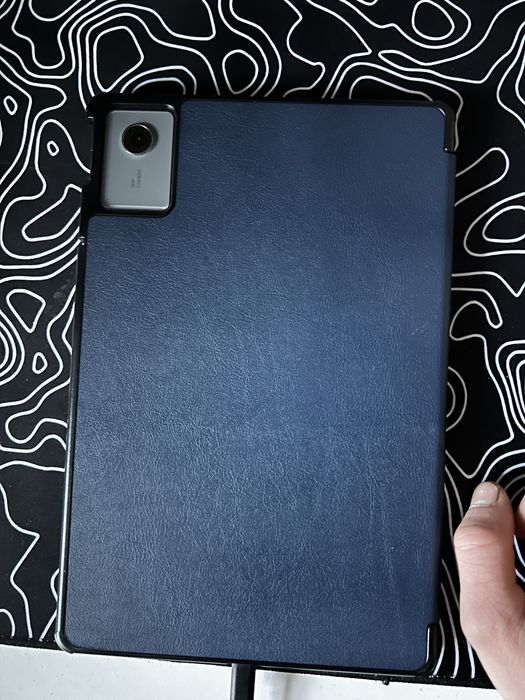 Планшет  Lenovo tab