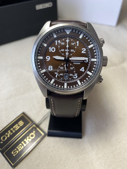 Seiko Chronograph SNN241