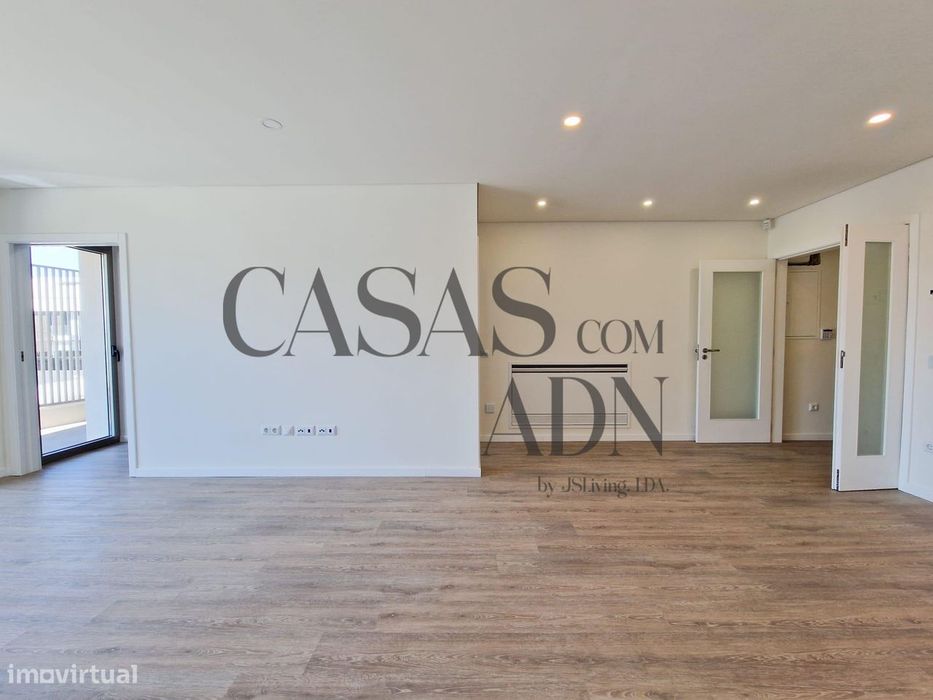 Apartamento T3 na orla costeira da Costa Nova.