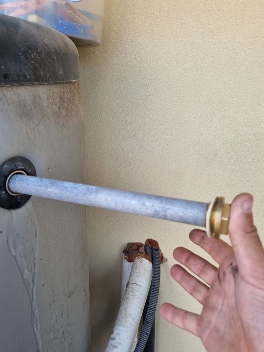 Manutenção e instalação de Painéis solares Térmicos e FOTOVOLTAICOS