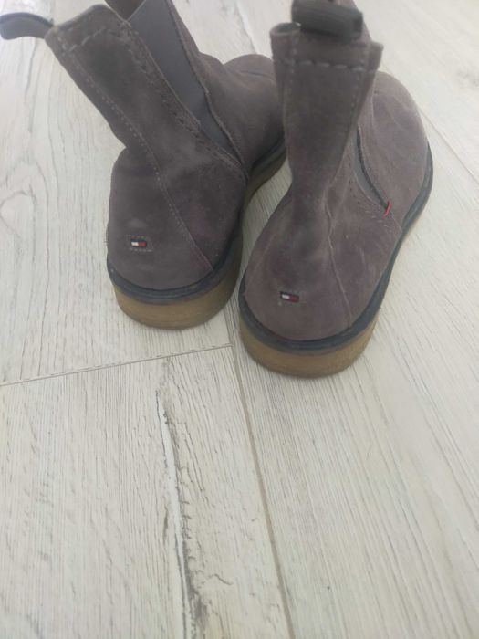 Sprzedam sztyblety męskie Tommy Hilfiger 39 db