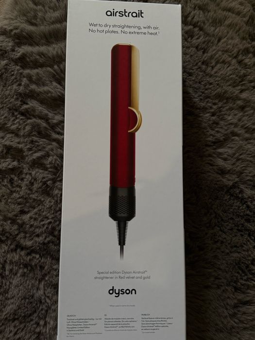 Продам Dyson airstrait