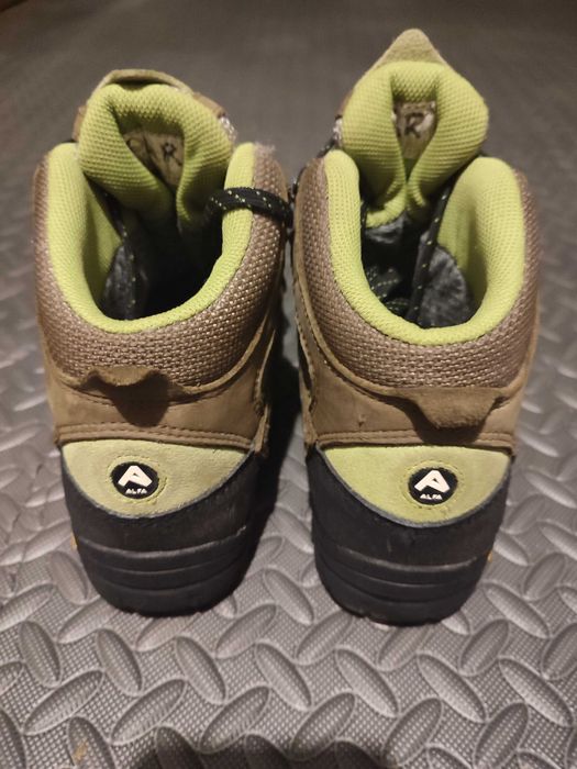 Buty gore-tex, vibram Alfa 36