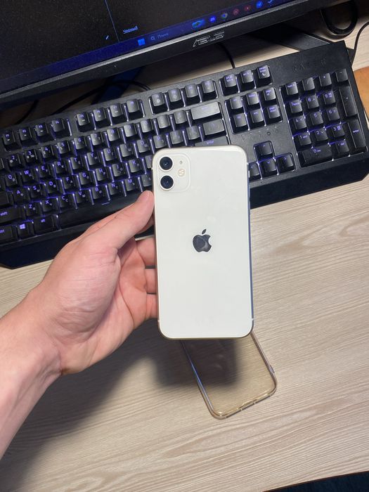 Айфон 11 iPhone 11 128гб чудовий стан