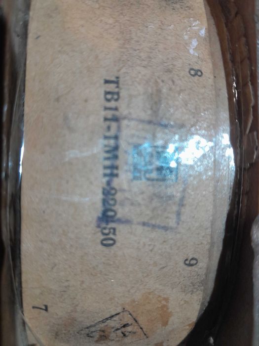 Большой трансформатор микроволновой печи.