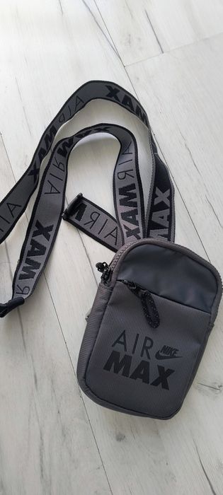 Saszetka nerka Air Max