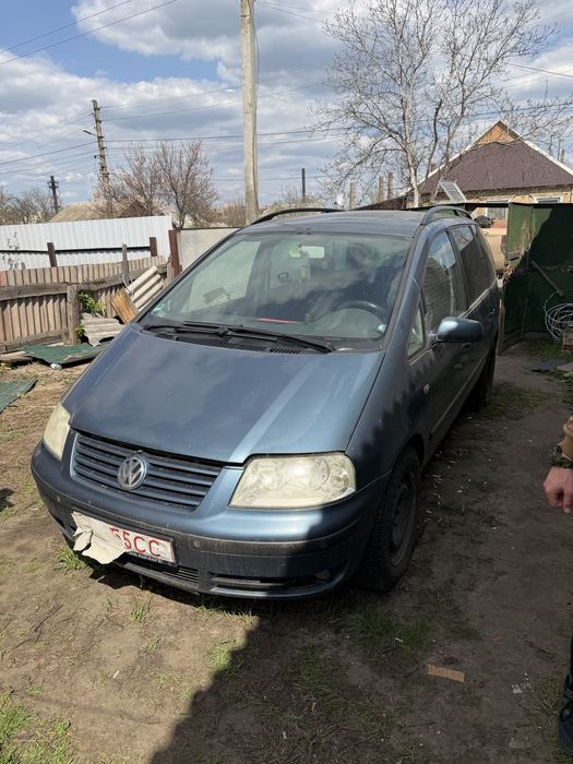 Volkswagen Sharan 1.9, 7місць