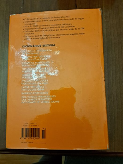 Dicionário Língua Portuguesa 7a.Edição - Porto Editora
