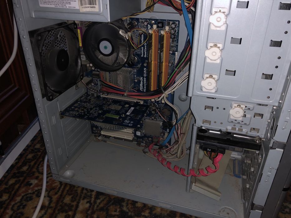 Продам пк core 2 quad q8200/4gb ram/Nvidia Geforce gt440 1gb/HDD500gb