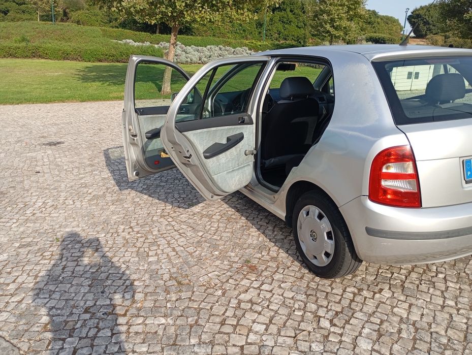 Skoda Fabia 1.4 gasolina 2001