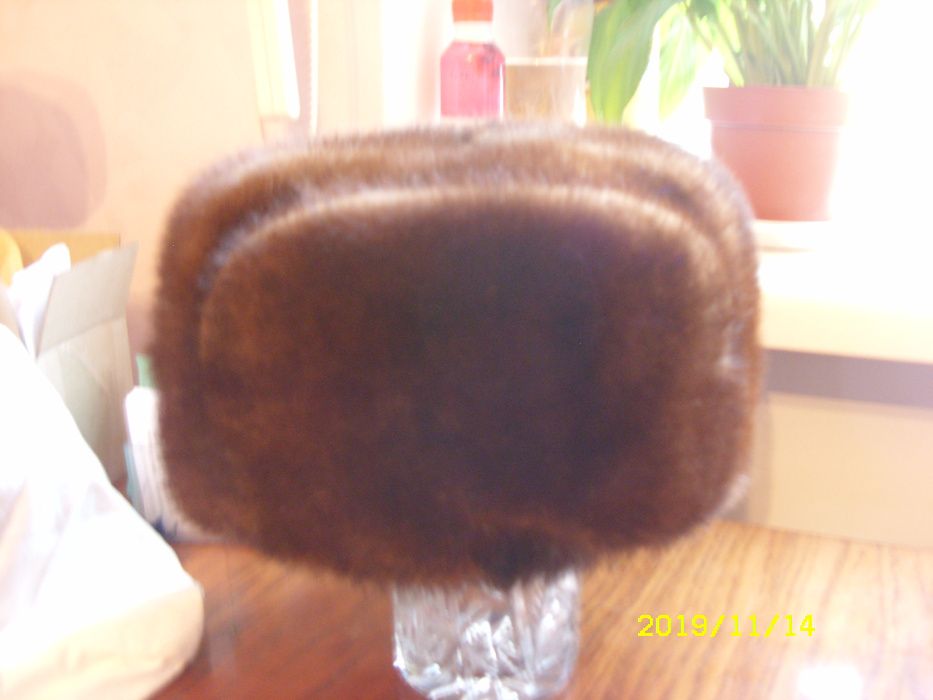 продам мужскую норковую шапку-обманку