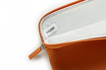 Trunk 13" MacBook Sleeve - neoprenowe etui ochronne do MacBook 13" (marmalade)