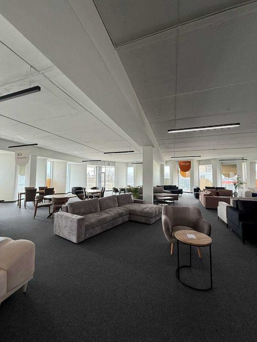 Продаж приміщення в круті локації.