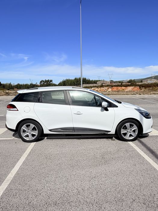 Renault Clio Sport Tourer 1.5 foto 2