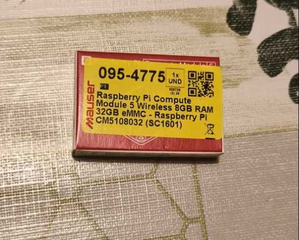 Raspberry Pi Compute Module 5 Wireless 8GB RAM 32GB eMMC