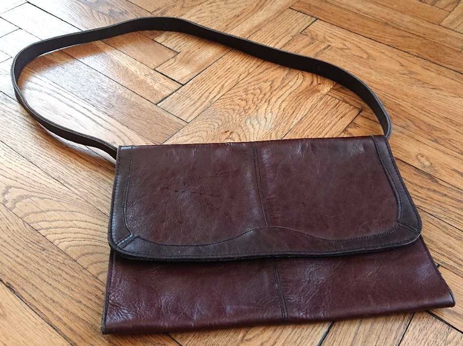 Torebka damska brązowa skóra naturalna na pasek