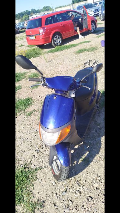 Продам скутер suzuki lets
