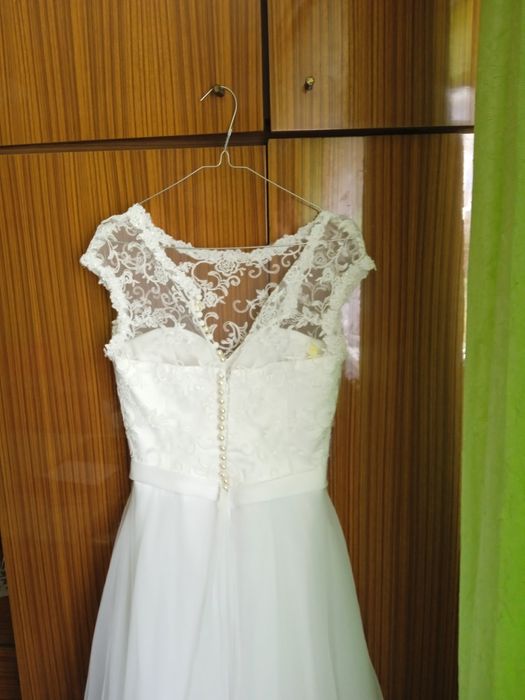 ŚLICZNA Suknia ślubna r 38 .Tanio