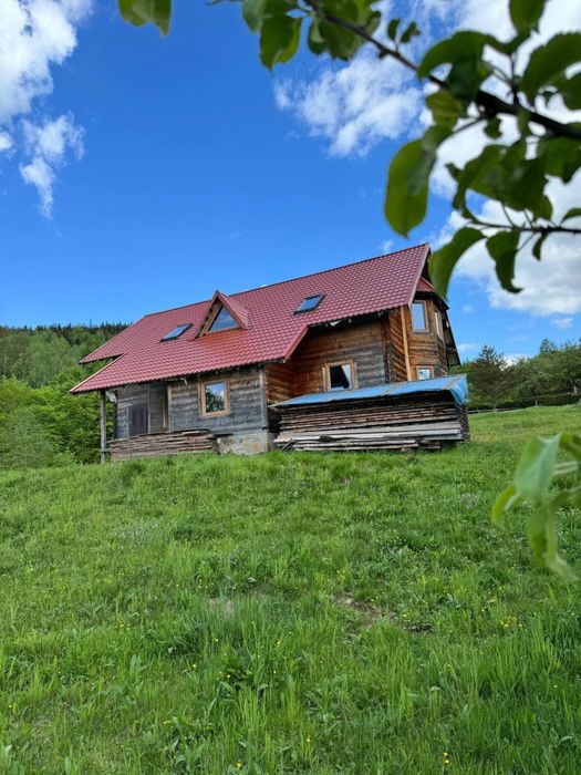Будинок у мальовничому селі Космач