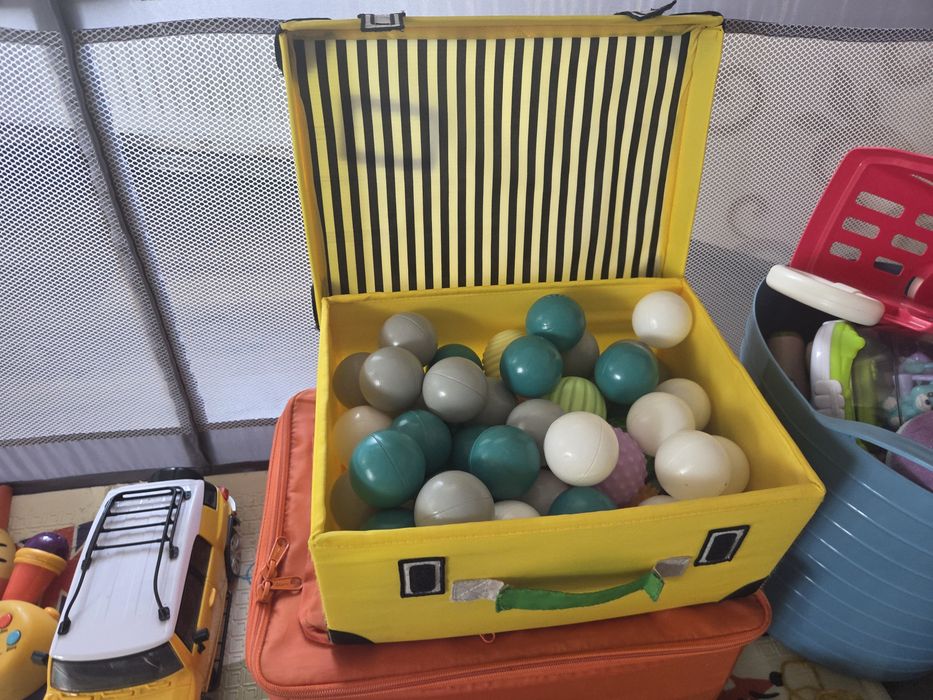 Німецький Манеж BabyGO Playpark з 48 кульками