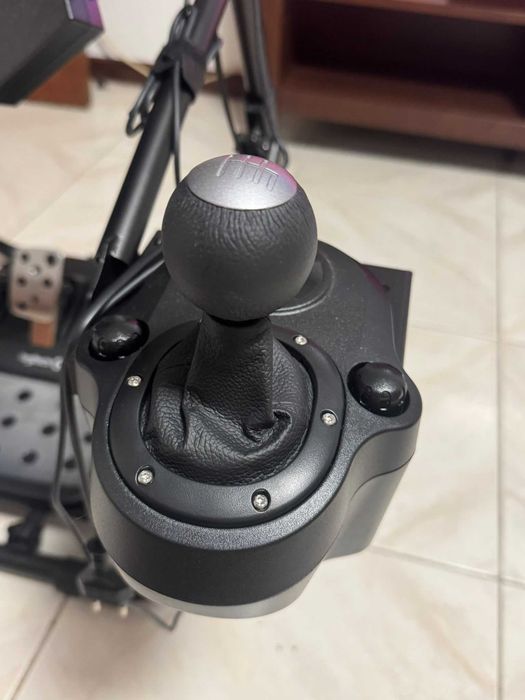 Vendo Volante G29 Logitech Completo