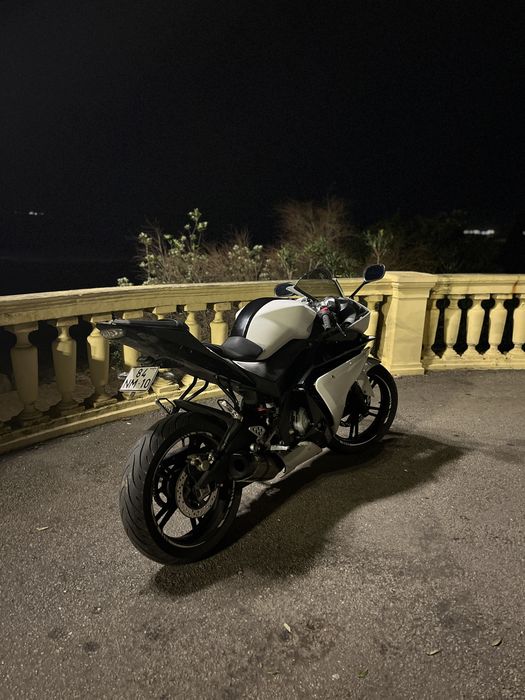 Yamaha yzf r 125 2013
